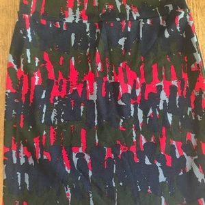 NWOT L LuLaRoe Cassie Skirt